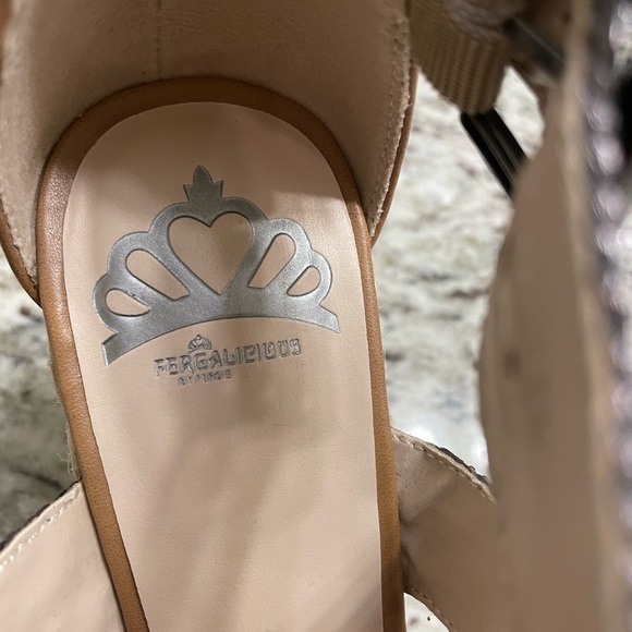 Pewter Fegalicious Wedges - Picture 8 of 10